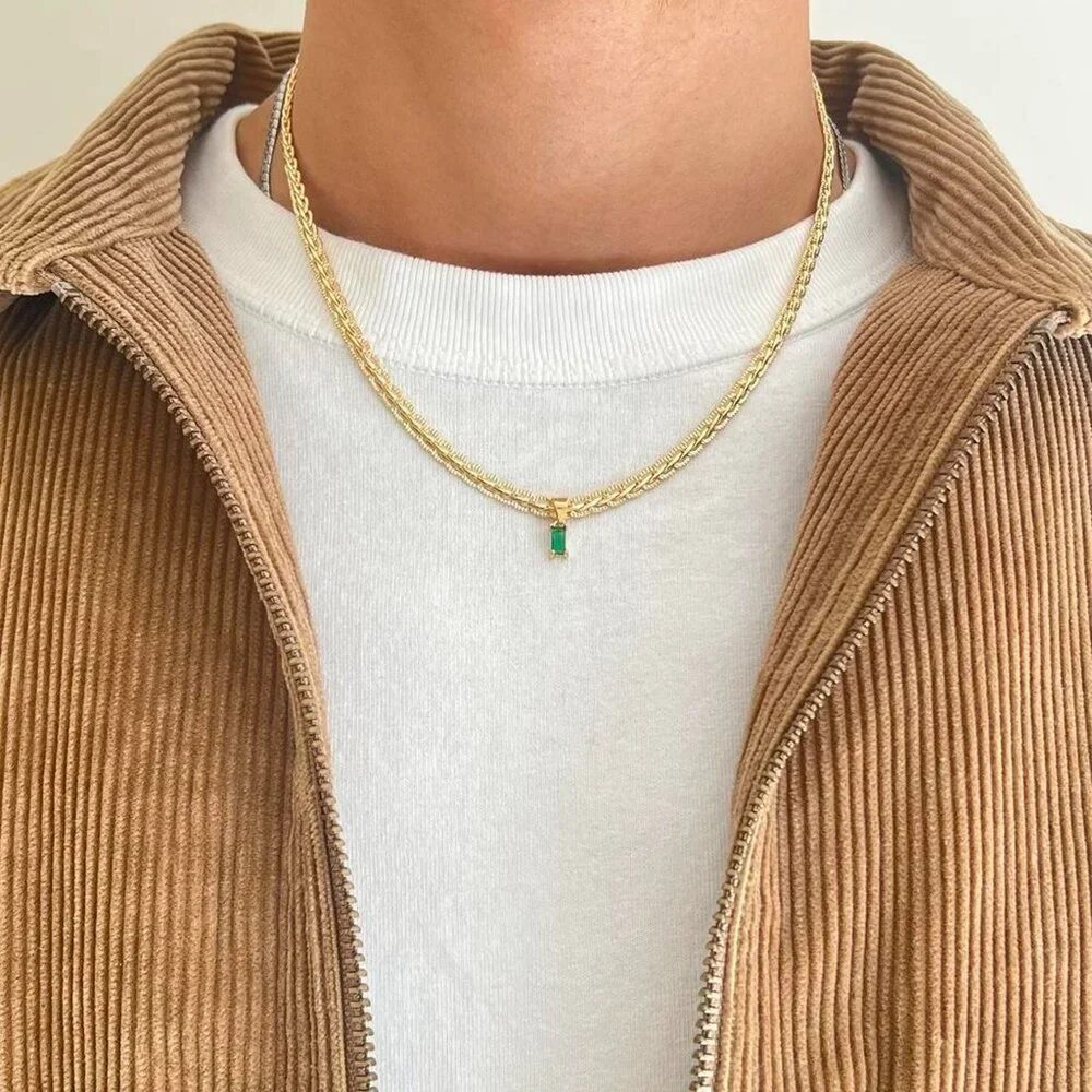 y2k style gold emerald pendant necklace